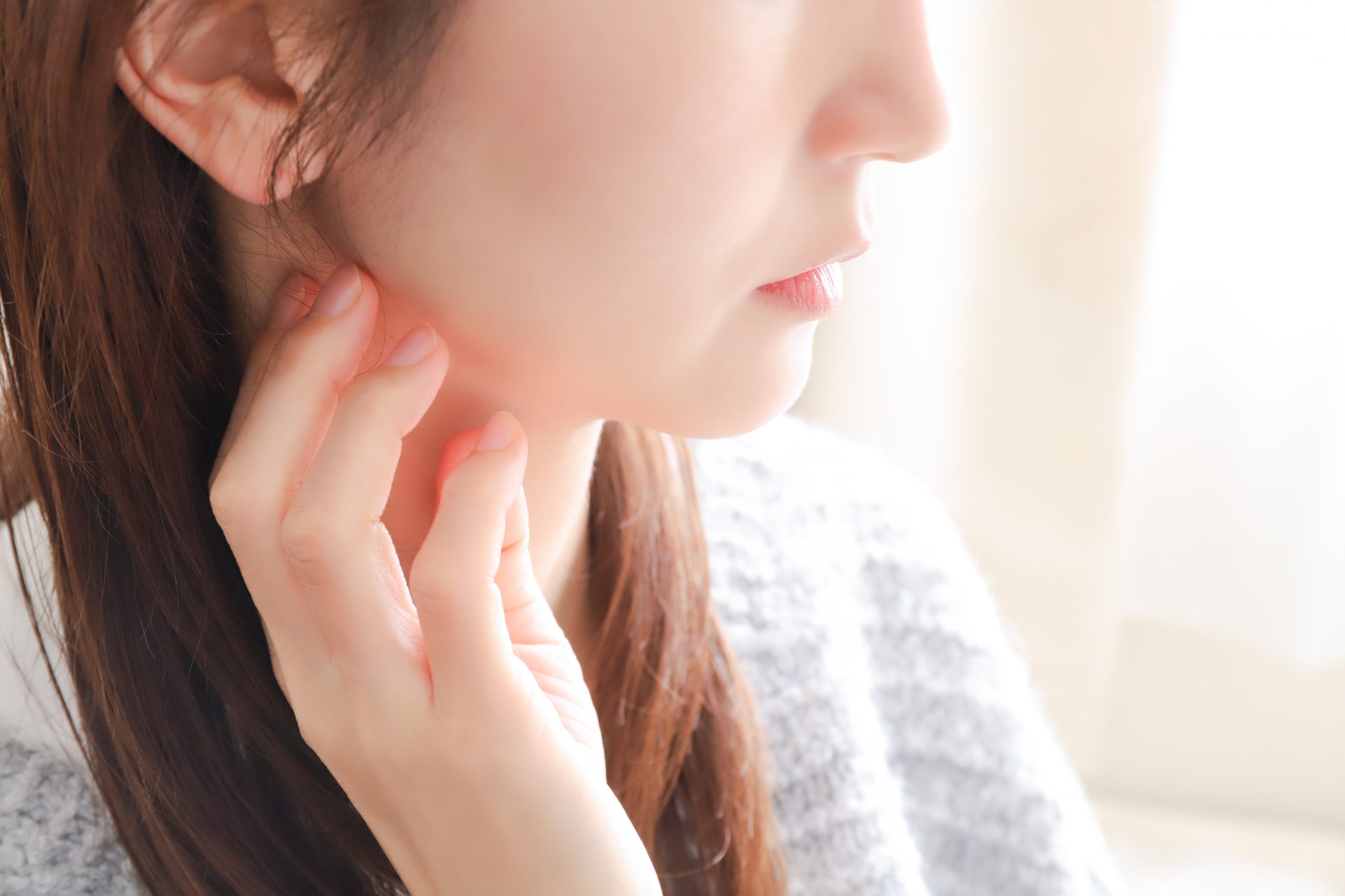 顎関節症でお悩みのあなた！首の深層筋をほぐして快適な日常生活を実現！| 愛知県稲沢市の整体なら稲沢ゆがみ整体院